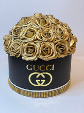 Load image into Gallery viewer, Round Flower Box Bouquet