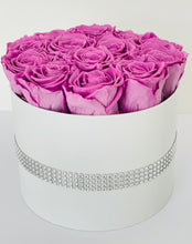 Load image into Gallery viewer, Round Preserved Flower Box