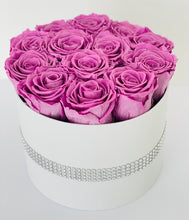 Load image into Gallery viewer, Round Preserved Flower Box