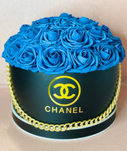 Load image into Gallery viewer, Blue Roses Flower Box