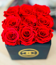 Load image into Gallery viewer, Ceramic Preserved Flower Vase