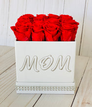 Load image into Gallery viewer, Mini White Preserved Flower Box