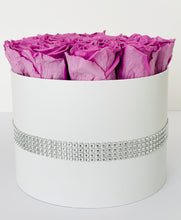 Load image into Gallery viewer, Round Preserved Flower Box