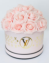 Load image into Gallery viewer, Luxury Pink Flower Box Bouquet