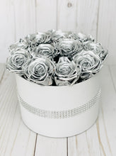 Load image into Gallery viewer, Medium Round Box with Silver Roses