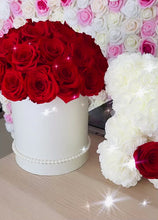 Load and play video in Gallery viewer, Preserved Flower Box &amp; Rose Bear With Real Eternity Rose
