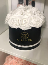 Load image into Gallery viewer, Black Flower Box Bouquet