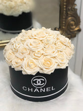 Load image into Gallery viewer, Black Flower Box Bouquet