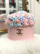 Load image into Gallery viewer, Pink Flower Box Bouquet