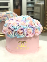 Load image into Gallery viewer, Pink Flower Box Bouquet