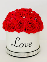 Load image into Gallery viewer, Love Flower Box Bouquet