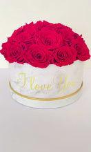 Load and play video in Gallery viewer, I love You Marble Preserved Flower Box
