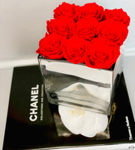 Load image into Gallery viewer, Mirror Glass Vase Flower Bouquet
