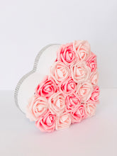 Load image into Gallery viewer, Heart Flower Box Bouquet
