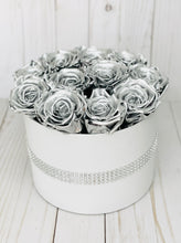 Load image into Gallery viewer, Medium Round Box with Silver Roses
