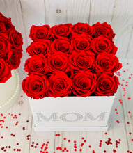 Load image into Gallery viewer, Mom Large Square Preserved Flower Box
