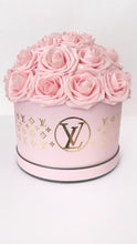 Load and play video in Gallery viewer, Luxury Pink Flower Box Bouquet
