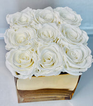 Load image into Gallery viewer, Square Glass Preserved Flower Box
