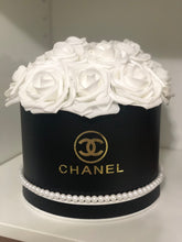 Load image into Gallery viewer, Black Flower Box Bouquet
