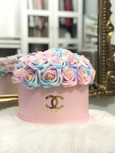 Load image into Gallery viewer, Pink Flower Box Bouquet
