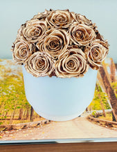 Load image into Gallery viewer, Gold Roses Flower Bouquet
