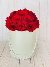 Load image into Gallery viewer, Medium Round Gray Box with Red Roses
